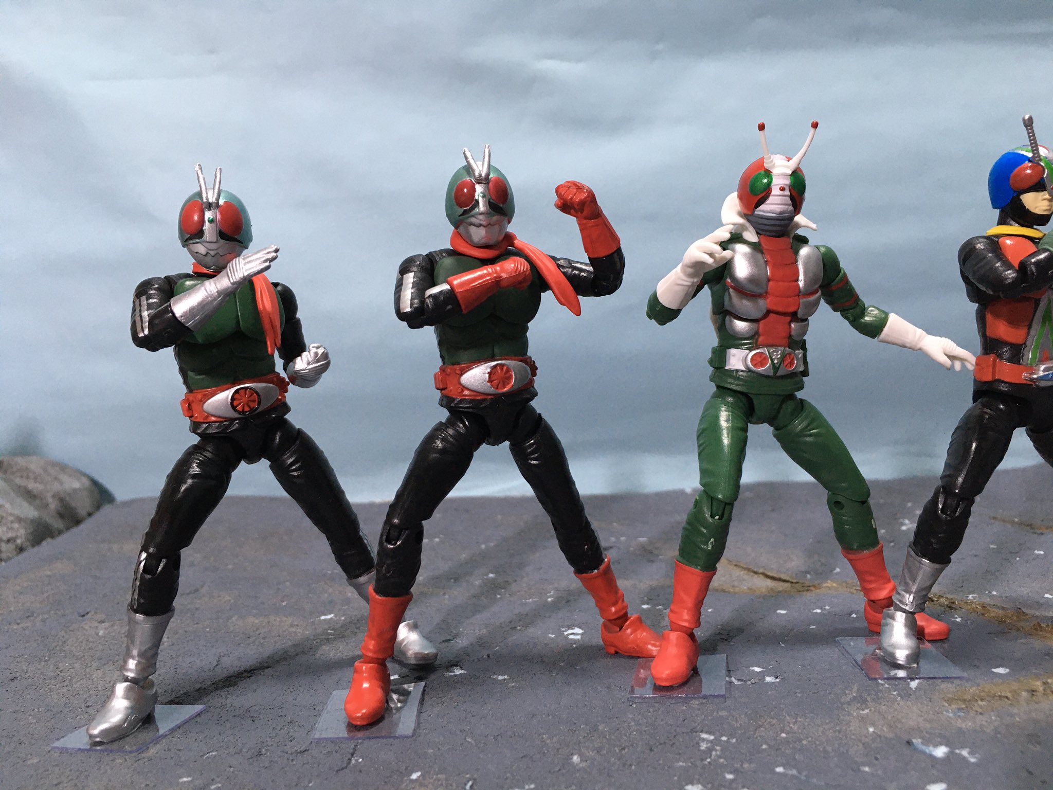 تويتر タカ Youtuber على تويتر 夜のフィギュア撮影会 お題 最後 仮面ライダー初期シリーズの最後 栄光の７人ライダーが集結 仮面ライダー 仮面ライダー1号 仮面ライダー2号 仮面ライダーv3 ライダーマン 仮面ライダーx 仮面ライダーアマゾン 仮面