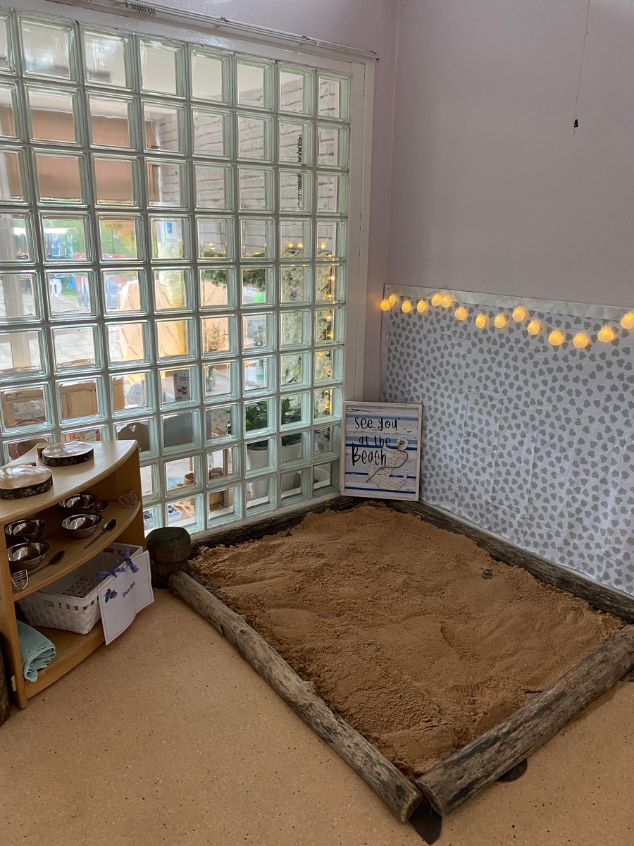 CentreForgewood's tweet photo. More environment photos to share with you #earlyyears #enablingenvironments #looseparts #creative #invitingspaces Growing heart https://t.co/ZNVVnxE65h