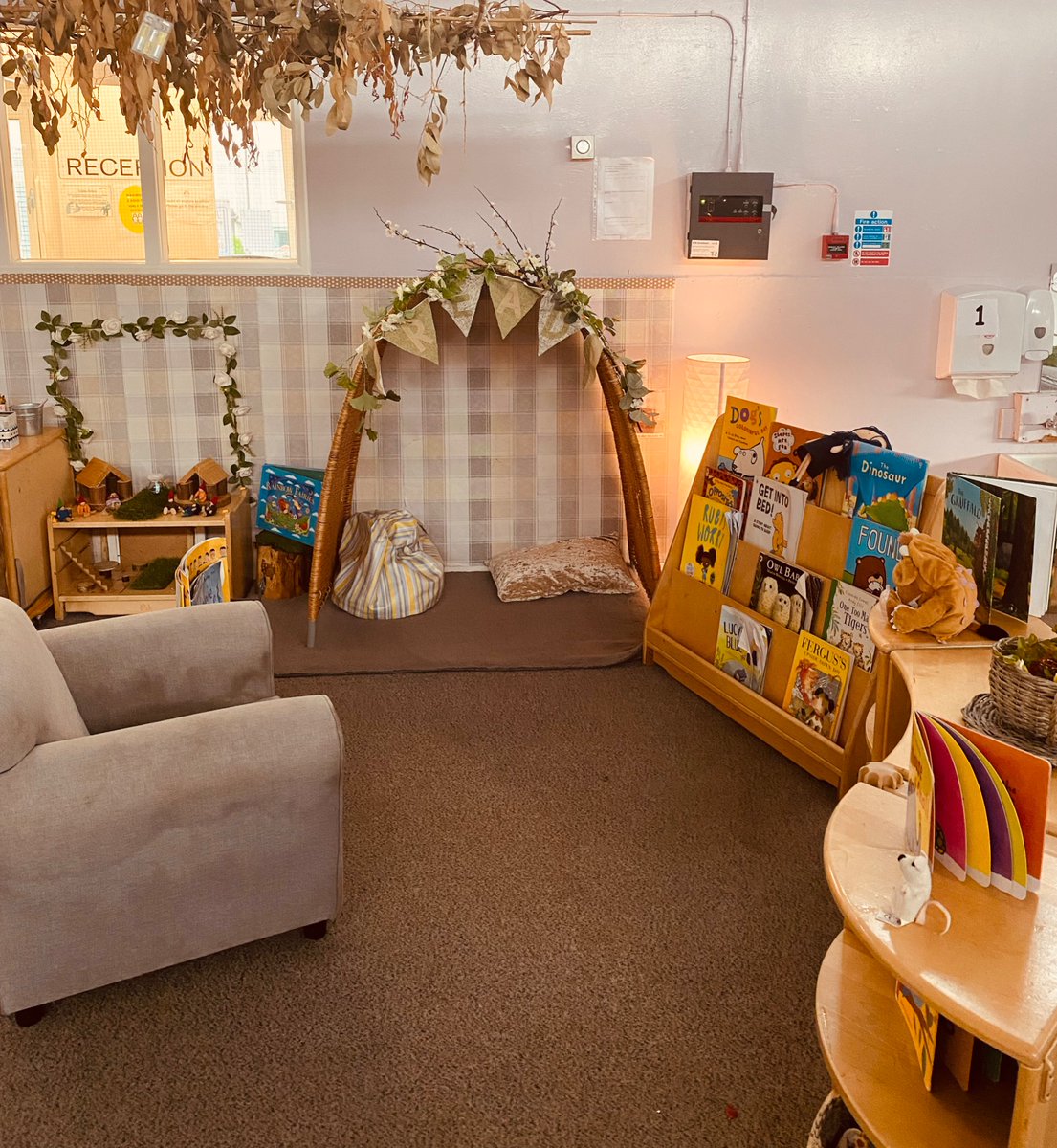 CentreForgewood's tweet photo. #earlyyears #enablingenvironments #looseparts #creative #invitingspaces πΈ https://t.co/KN9ZLvaDxd