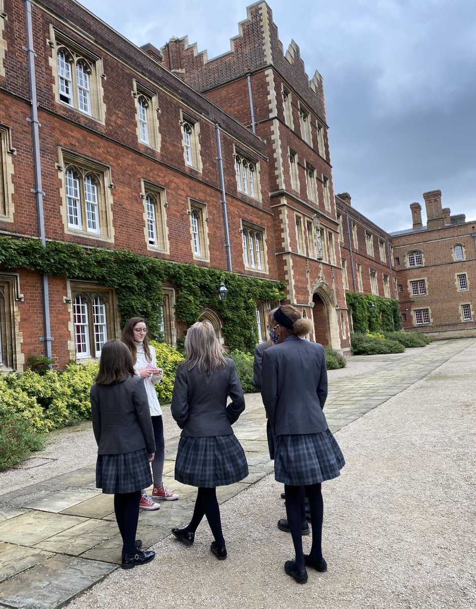 MarshlandHS's tweet photo. A engaging day yesterday experienced by our Brilliant Club students at Cambridge University #schooltrip #cambridgeuniversity #brilliantclub #beautifulgrounds #aspirations #jesuscollage https://t.co/lc7v73mPoH
