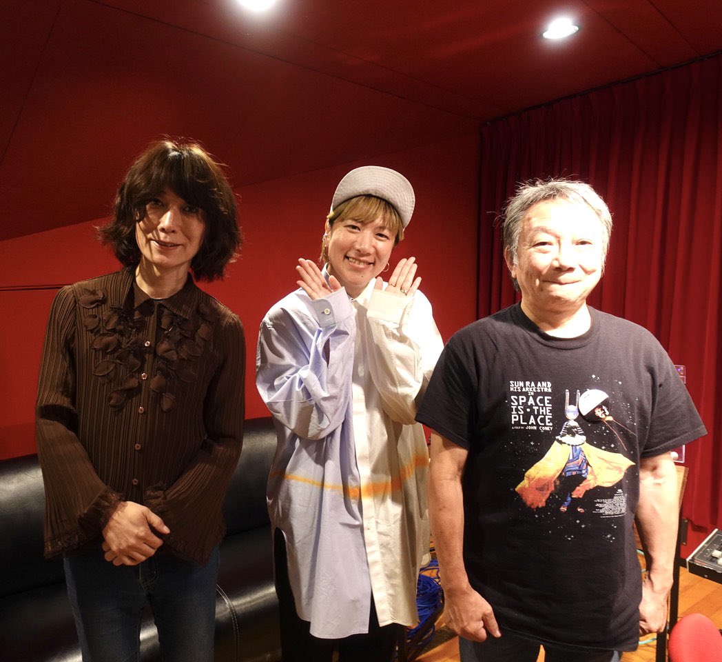 mo_hrizm's tweet photo. #タブレット純
#湯浅学
#freedomstudio 
#光当たってる https://t.co/n3G7RstahG