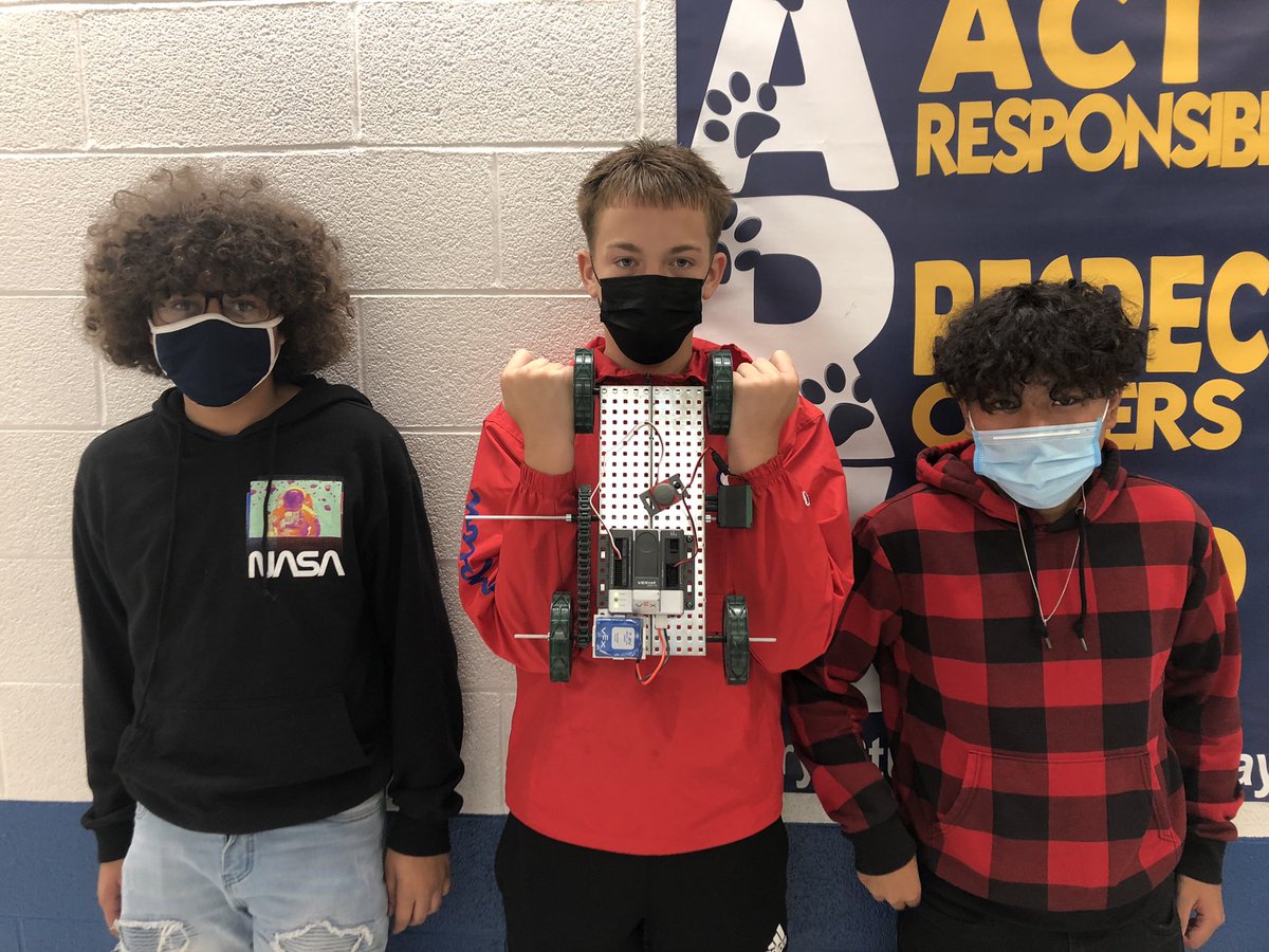 Congratulations to our period 1 racing champs! The students designed, built, and programmed race cars and competed against classmates. #pltw #wyproud