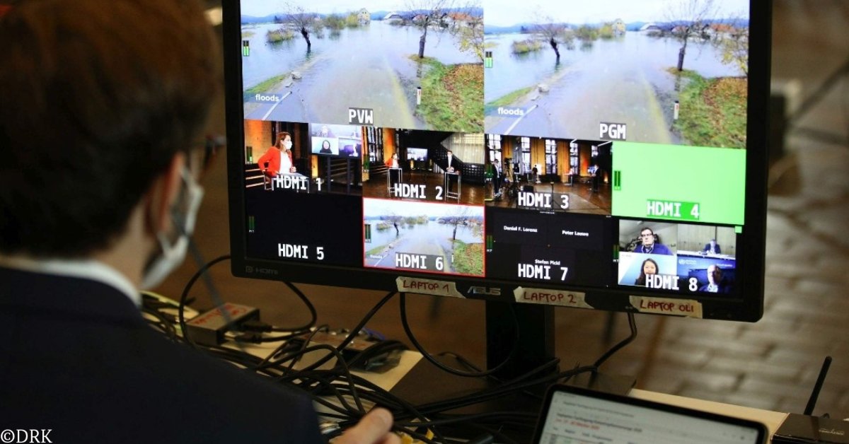 BMZ_Bund's tweet image. 📌 Vom 25. bis 26.10. findet die virtuelle Fachtagung #Katastrophenvorsorge #FTKatV des @roteskreuz_de statt. Auch wir bringen uns gemeinsam mit der @giz_gmbh in den Austausch der nationalen &amp;amp; internationalen Akteure der #KatV ein. 

➡️ Anmeldungen unter: fachtagung-katastrophenvorsorge.de