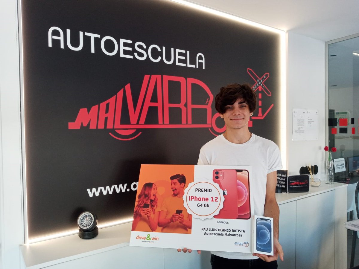 Enhorabuena al #ganador de nuestro #sorteo con <a href="/Etrasa/">Etrasa</a> y sus #autoescuelas, ¡te has llevado el premiazo!
Mucha suerte ahora con lo que te queda de #carné de conducir, aquí te esperamos!