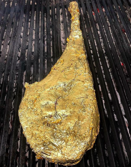 Golden tomahawk