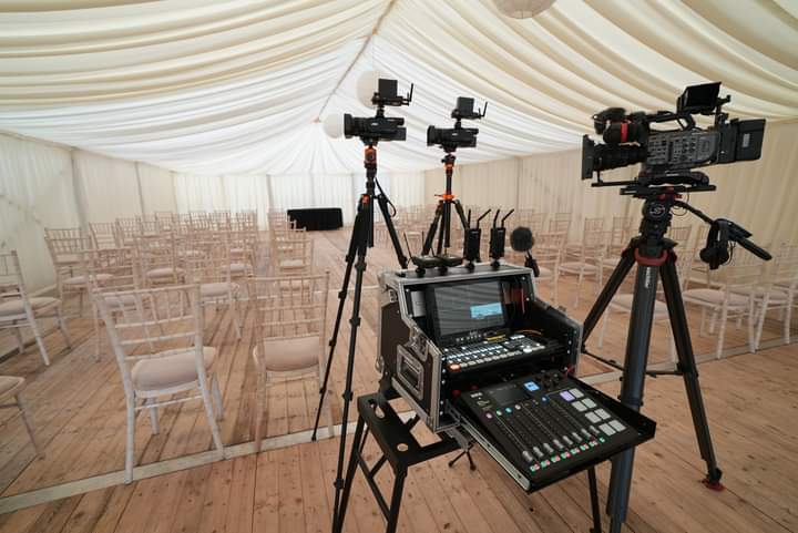 TransglobeComm's tweet image. We create business commercials to help market your products and services.

Digital Media Production for Television, Social Media, Websites, YouTube &amp;amp; More.

Schedule a phone consultation today!
#RailaInTheRift