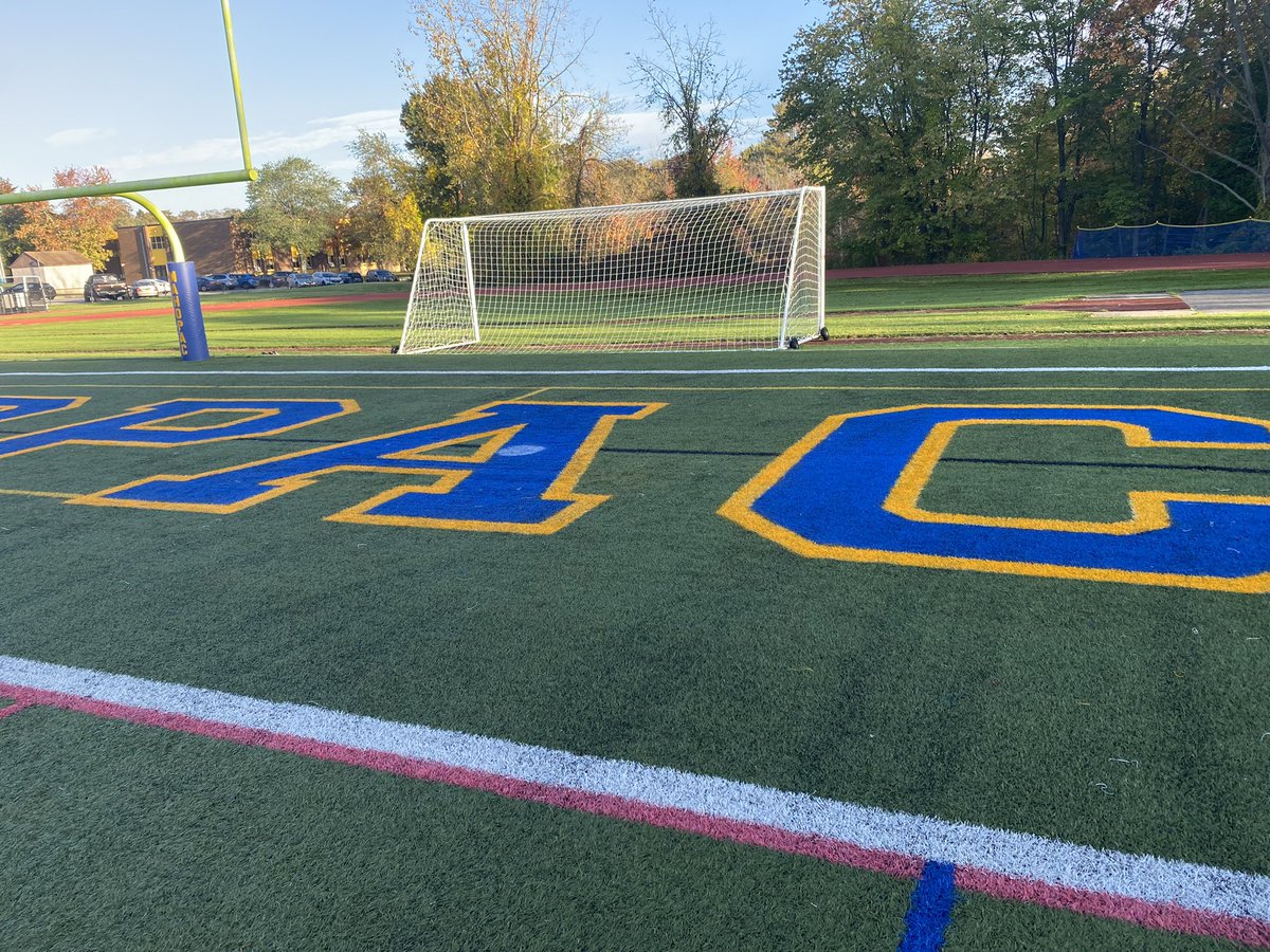 MahopacFB's tweet photo. Fresh paint, signs w/ new meaning & symbols to always remember OUR past… THIS is what Interscholastic Athletics are all about!!! Nothing better than Public HS 🏈 Homecoming Games in OUR area… #SectionOneFBFam @MahopacSchools @Mahopac_AD @MahopacManiacs @DirectRays https://t.co/N89Ca4u8Lh