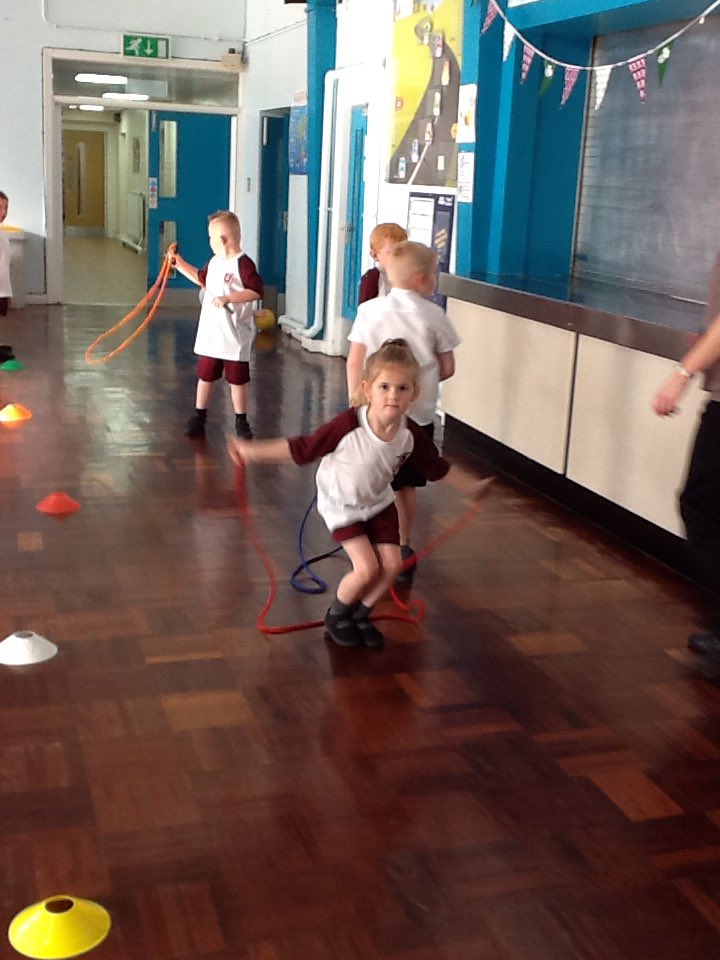 ThomasYear1's tweet photo. We had great fun in P.E https://t.co/T1QcBBWDEm
