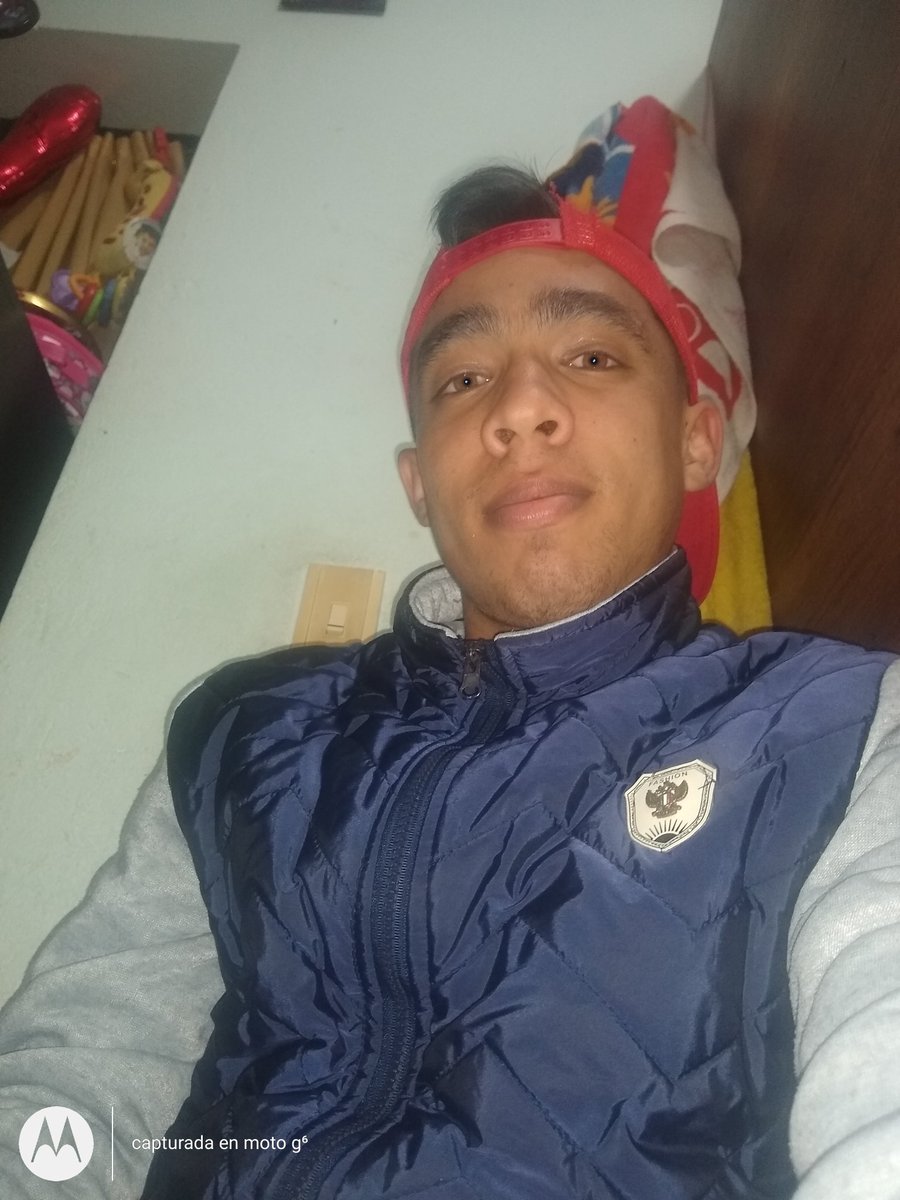 luismiguel285's tweet photo. Hola https://t.co/XTnKnoSYdK