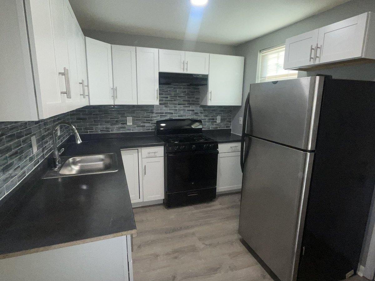 LiefG_'s tweet photo. Before & After, I'm definitely on a mission. My first property is almost finished & it's only up from here #AllHustleNoLuck #AHNL #Realestate #BuyTheBlockBack https://t.co/d8UXwq002N