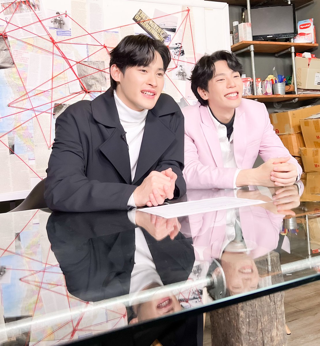 Pencil810's tweet image. เมื่ออออคนดื้อกะคนหล่อมาเจอออกันนน ก้อจะน่ารักประมาณนี้ค่าาาา
#กั๊พอ้าวมาเจอกันแล้ววันนี้