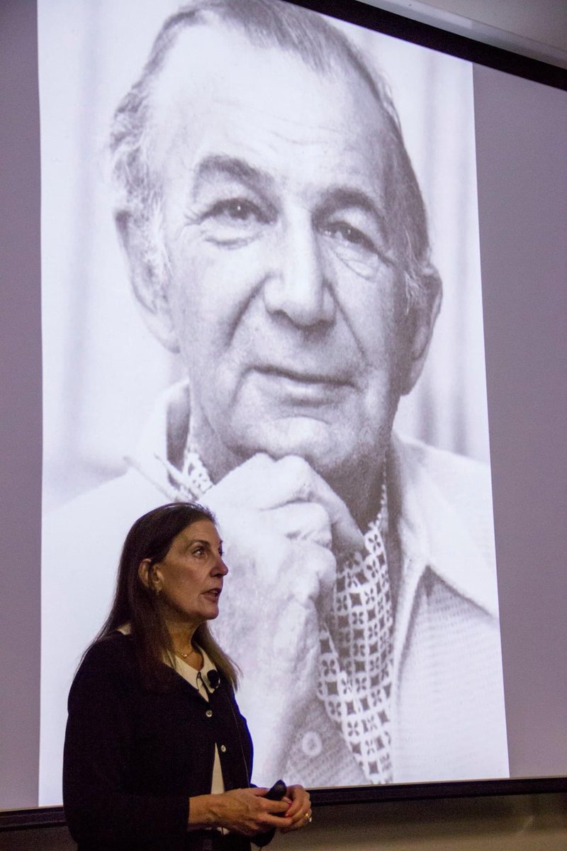 FNetterMD's tweet image. In celebration of #WorldAnatomyDay, an image from a presentation by Francine Netter about her dad, Frank H. Netter. In presentations around the country, Ms. Netter shares details from Dr. Netter’s fascinating life, and his impact on the study of anatomy.