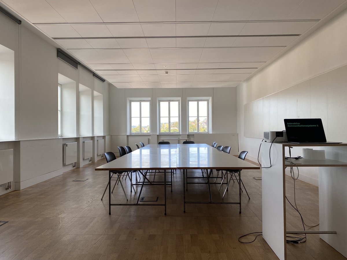 Feels really good to be able to lecture on-site again 🎉