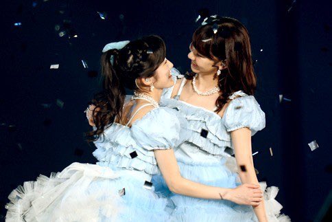 mayusashimi's tweet photo. everytime mayuki looked at each other in the eyes, a baby is born https://t.co/iQdYCFlwrt