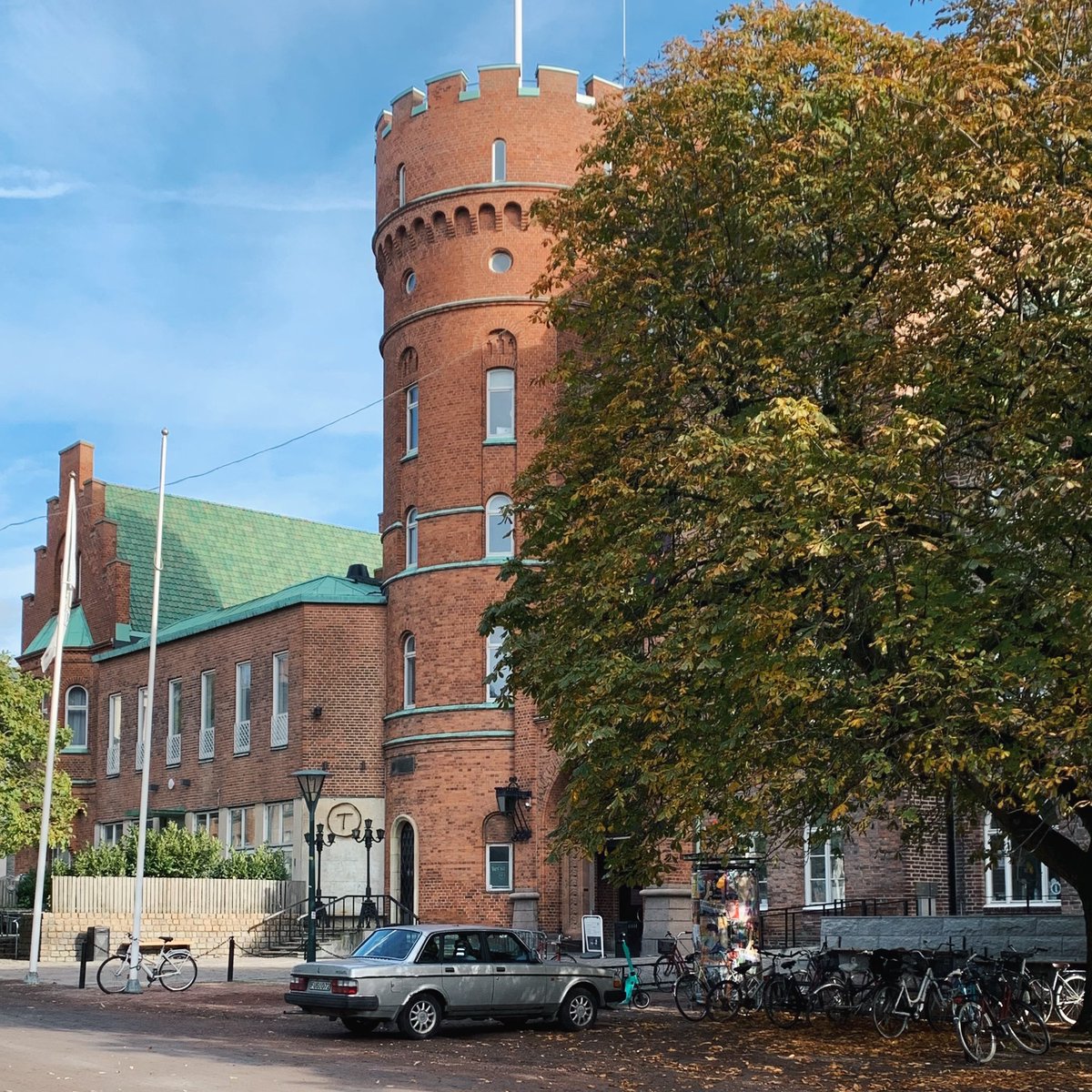 AF-BORGEN tweet media