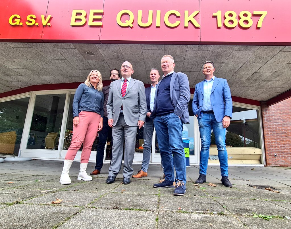 📸 Het bestuur van Eurovoetbal bij Stadion de Esserberg.