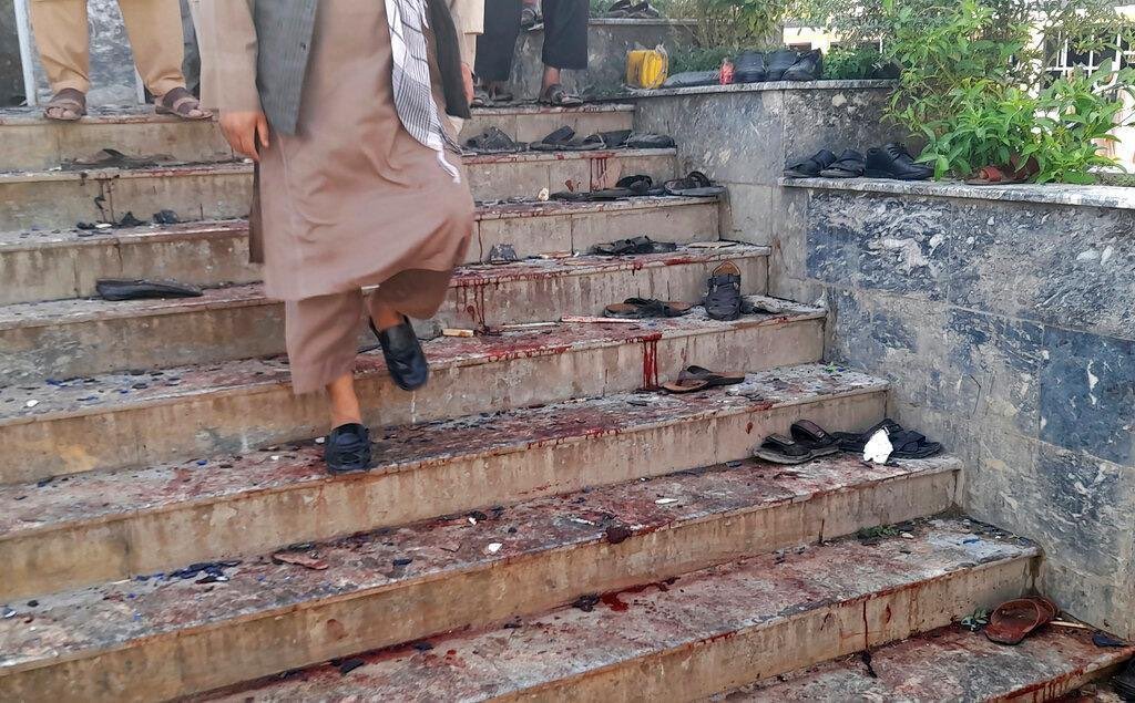 HosseinMadadiH's tweet photo. ۲ جمعه خونین هزاره‌ها و شیعیان:

کهندژ                             قندهار https://t.co/KyEFMcG0Au