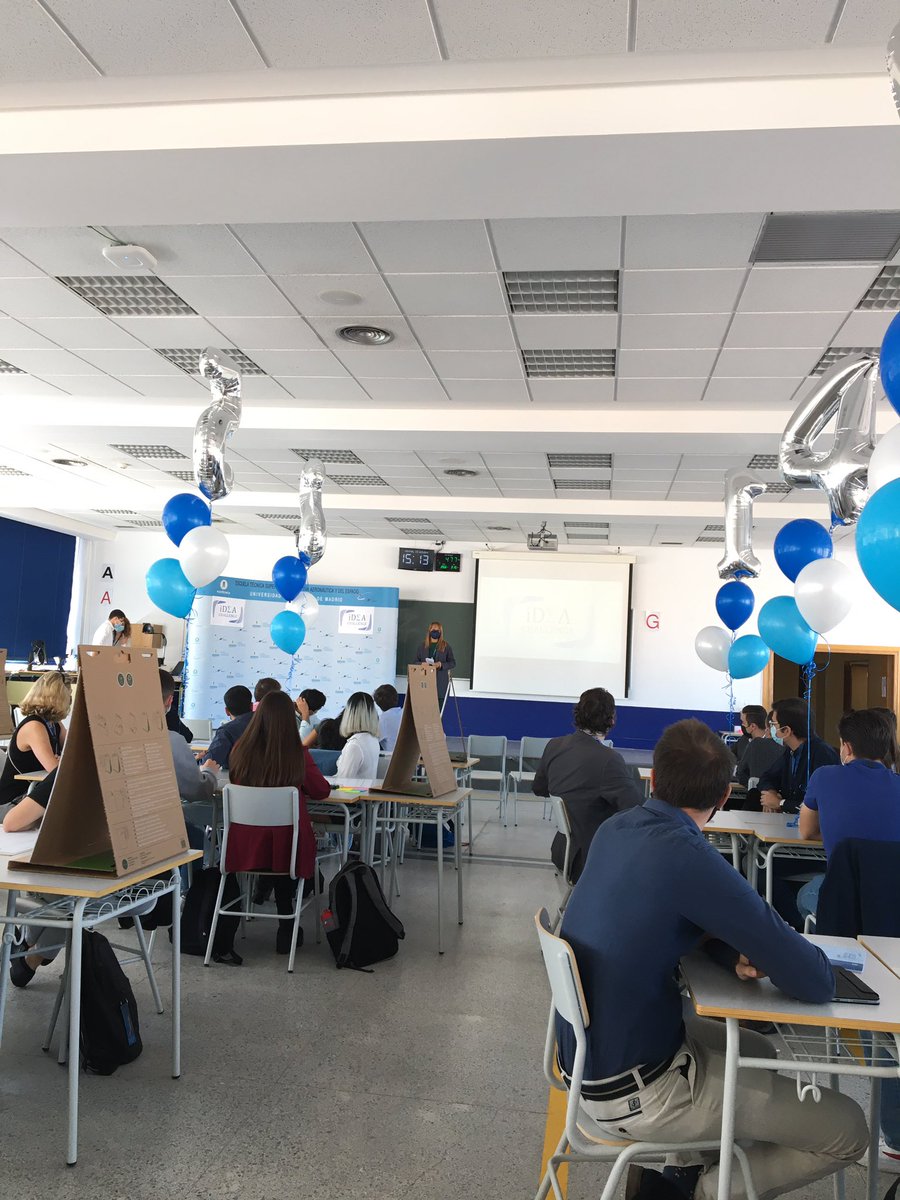 hboricua's tweet photo. Comienza el #aeroideachallenge en la #ETSIAE. Orgulloso de representar a  @CapgeminiEngES2 este evento donde se combina talento e innovación 💡 @aeroespacialUPM https://t.co/MIbULu3kWs