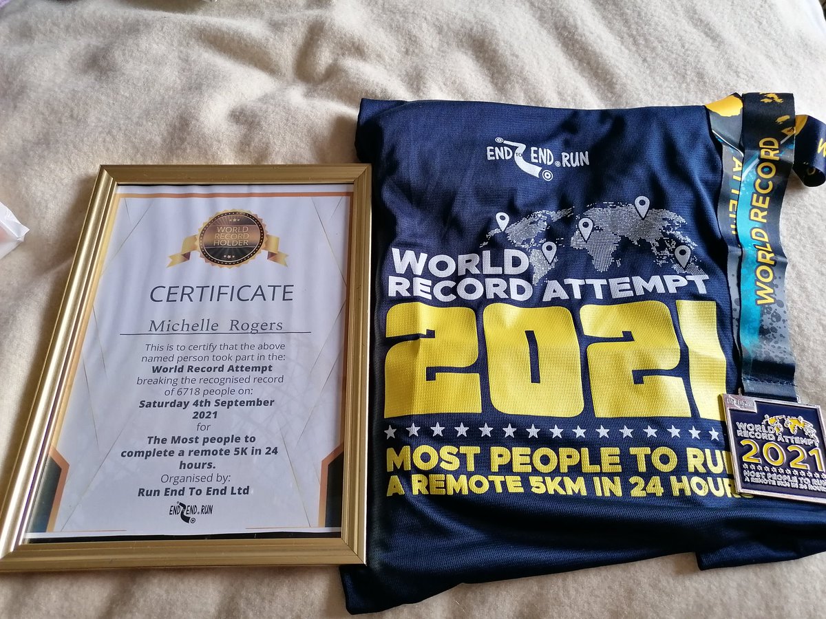 shellspursroger's tweet photo. T-shirt &amp; medal has arrived for the world record attempt!
Raised £110 for #mindcharity..
Super proud moment 😁. 
#coopsouthwest #CoopInCornwall #coop @fewey7 @GeoWebb09 https://t.co/IlX18RqV14