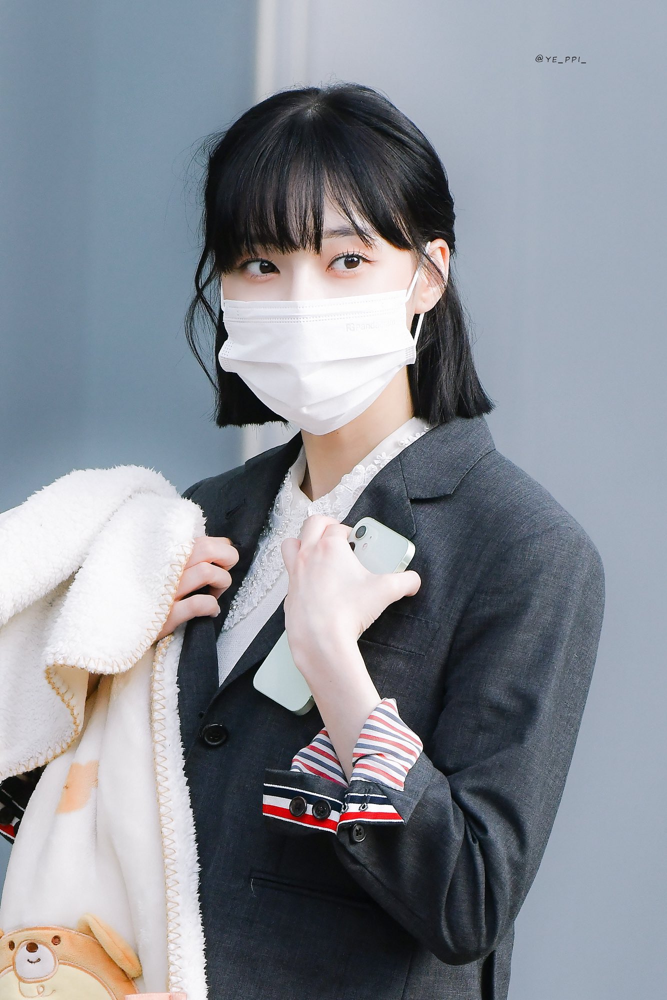 FBvkm1vVQAEqJLW?format=jpg&name=large