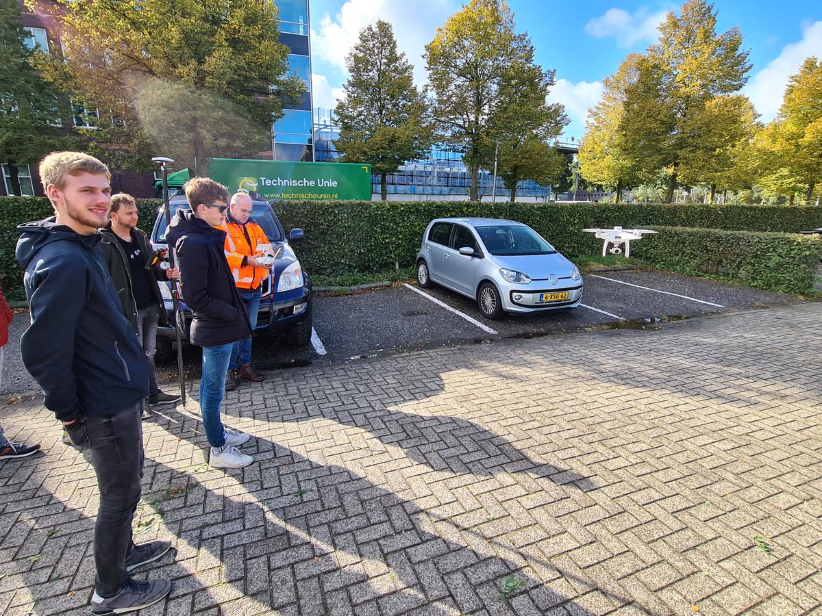 Vandaag een gastles mogen verzorgen op het Zone College in Zwolle. Afdeling GEO. onderwerp inwinnen data middels drone.
<a href="/Apglos_EU/">Apglos</a>
<a href="/DunnewindGroep/">Dunnewind Groep</a> <a href="/Zonecollege_Twe/">Zone.college_Twello</a>
<a href="/WDODelta/">Waterschap Drents Overijsselse Delta</a>