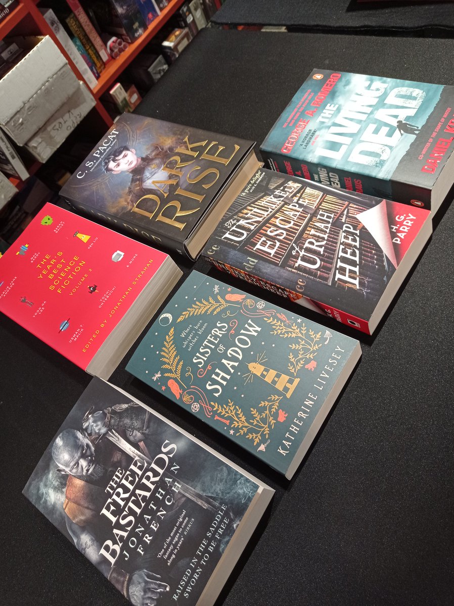 GigameshEng's tweet photo. New arrivals!
(We know you've been sitting at the computer for a long time, so we thought you could use the neck stretches) #TGIF
@JonathanStrahan @cspacat #jonathanfrench @kliveseyauthor #HGParry @theGARFofficial @DanielDKraus https://t.co/Dpyy8DVw8E