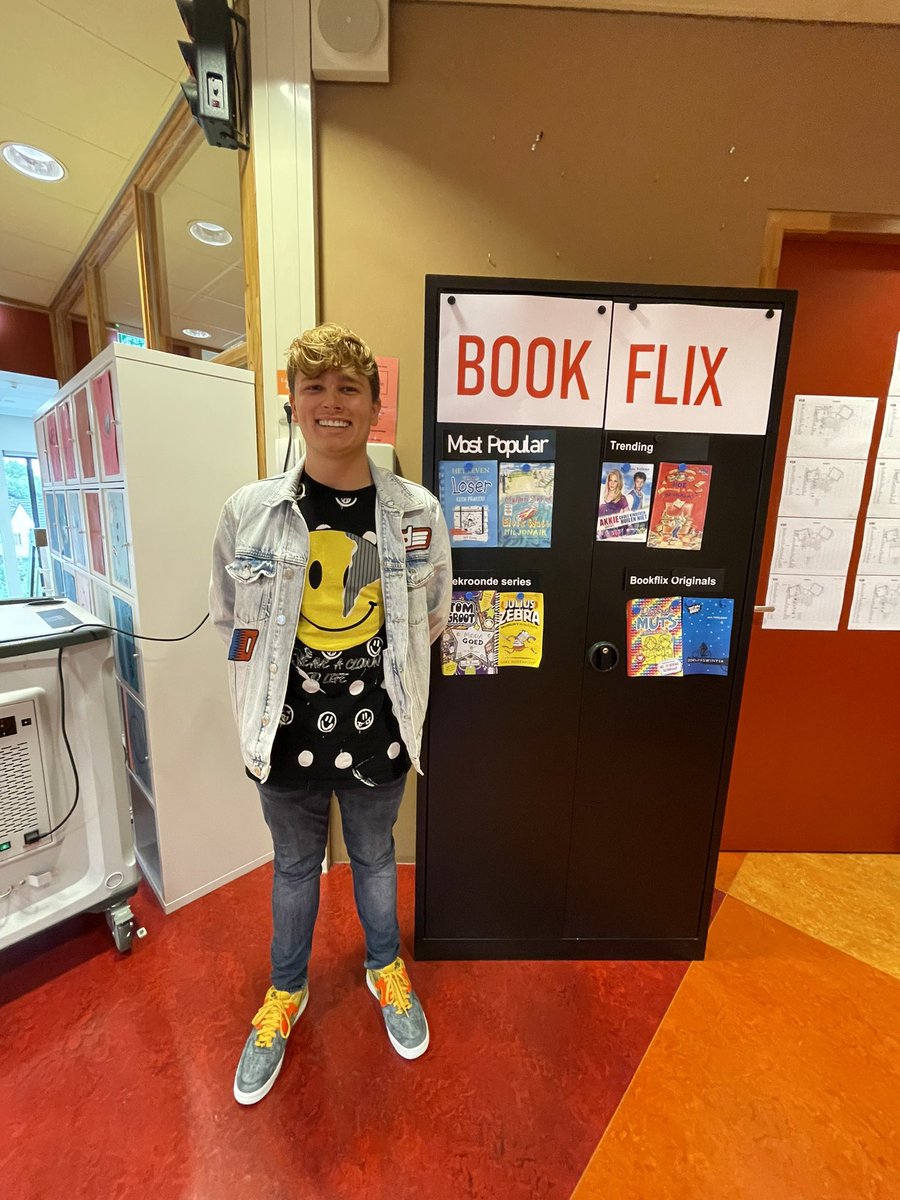 #BLOG18 Lekker lezen!

Hoe krijg je leerlingen aan het lezen?
Docent Barry lukte het!
Lees hier hoe hij dit voor elkaar kreeg...

ja.nl/blog/18-bookfl…

#excellentschoolklimaat #eigentijdsonderwijs #janarentsz #lezen