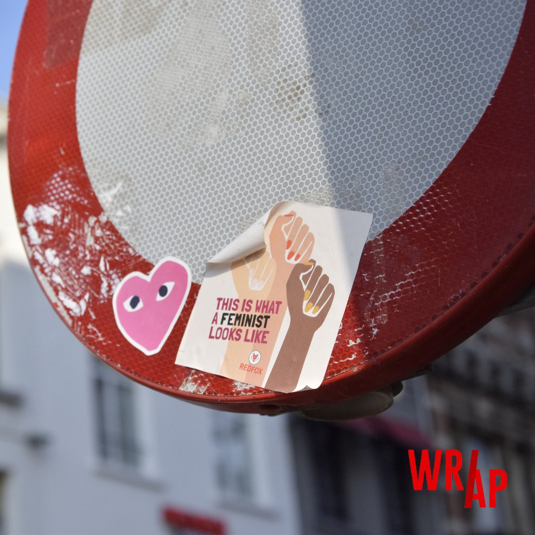 Grensoverschrijdend gedrag staat weer in de kijker. Naar aanleiding van het vierjarig bestaan van de #MeToo tweet lanceert Sensoa met Stad Antwerpen een campagne. De campagne moet omstanders leren reageren op grensoverschrijdend gedrag.

#WijGrijpenIn

wrap.apstudent.be/2021/10/15/wij…