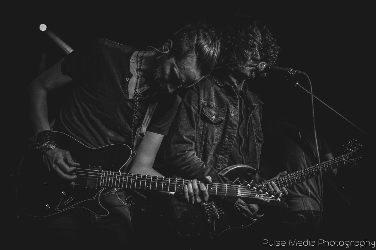 thisburningage's tweet image. It’s been a minute since we played live (a chronic illness and suppressed immune system in a pandemic didn’t help tbh) but our recent show at The Arches, Coventry felt like coming home. Photo by the always awesome #pulsemediaphotography

#alt #electro #rock #goth #industrial