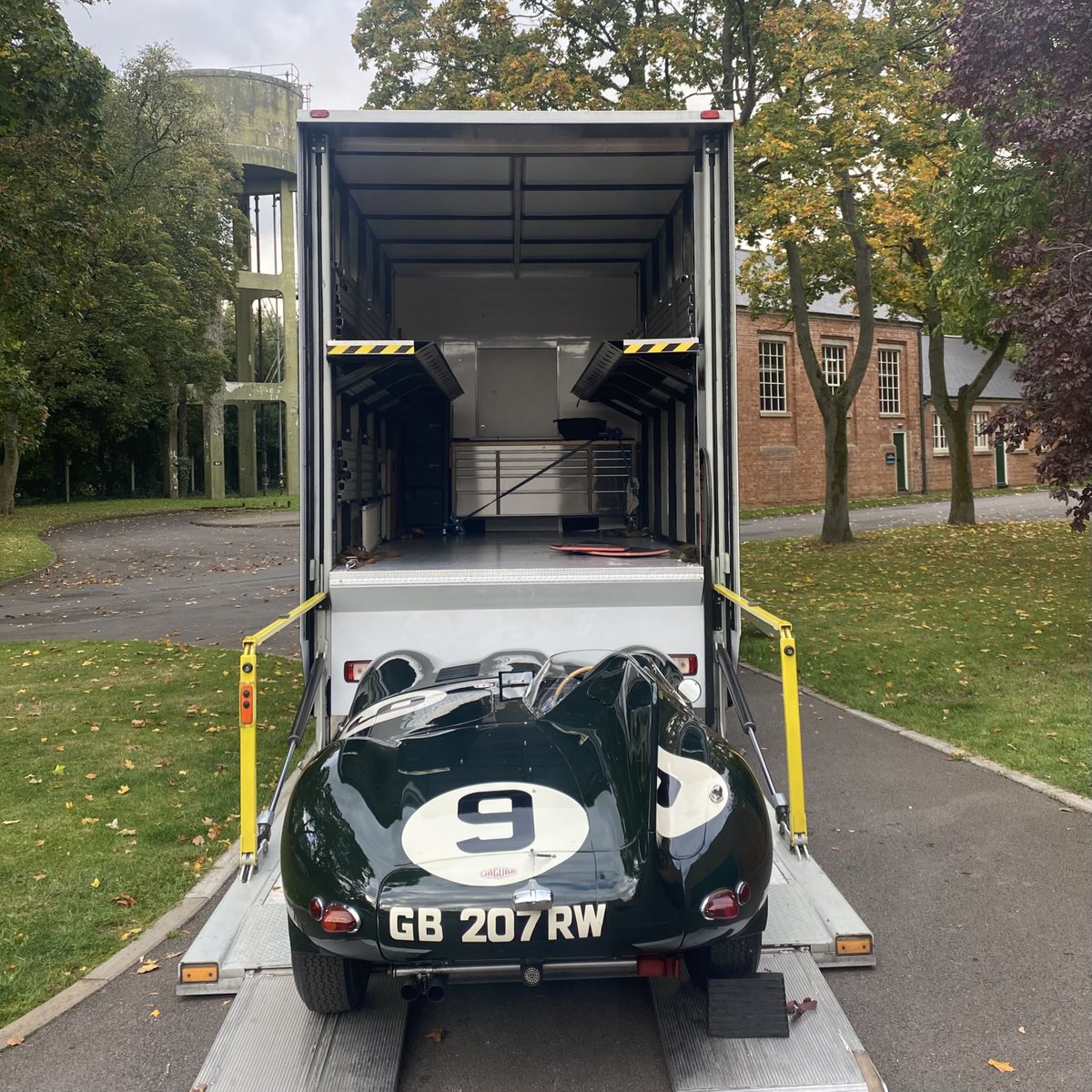 CPE_Tweet's tweet photo. Loading…
Loading… 
Loaded 🏁

#Goodwood #MembersMeeting Here we come, #CPE #RaceMode 🏁

#JaguarDType #RaceSupport #Jaguar #DType #CPEExcellence #CPERacePrep #RaceLorry #GoodwoodMembersMeeting #LetsGoRacing #Racing #MotorSport #78MM #Historic @GoodwoodRRC  @GoodwoodMC https://t.co/Mbws4sIyKY