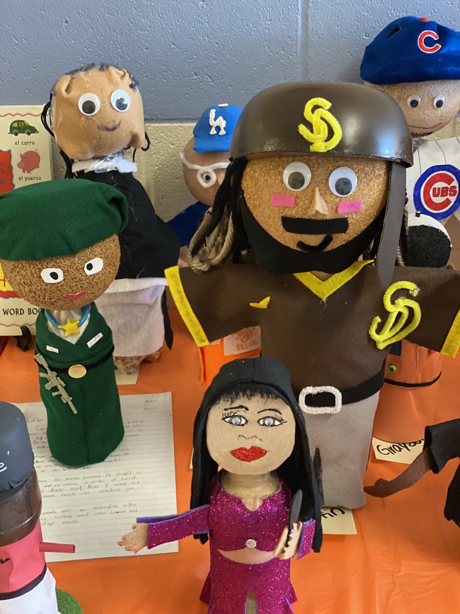 VLeeSpruill's tweet photo. #HispanicHeritageMonth Projects @EOC_Champions Great job to Ms. Ambrose 4th grade!  #GoChampions #ShareTheGood @CumberlandCoSch https://t.co/SKKBihYC0j