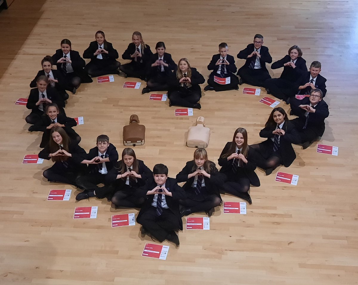 Another group of students at <a href="/OGACADEMY/">Outwood Grange Academy</a> equipped with the skills to save a life #RestartAHeart