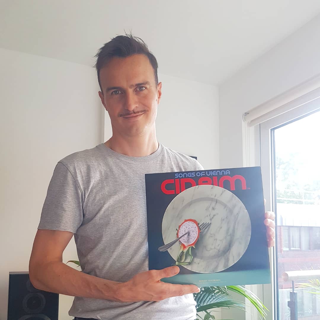 CID_RIM's tweet image. Proud proud dad of this baby, finally out today!
-&amp;gt; l-ky.me/CIDRIM