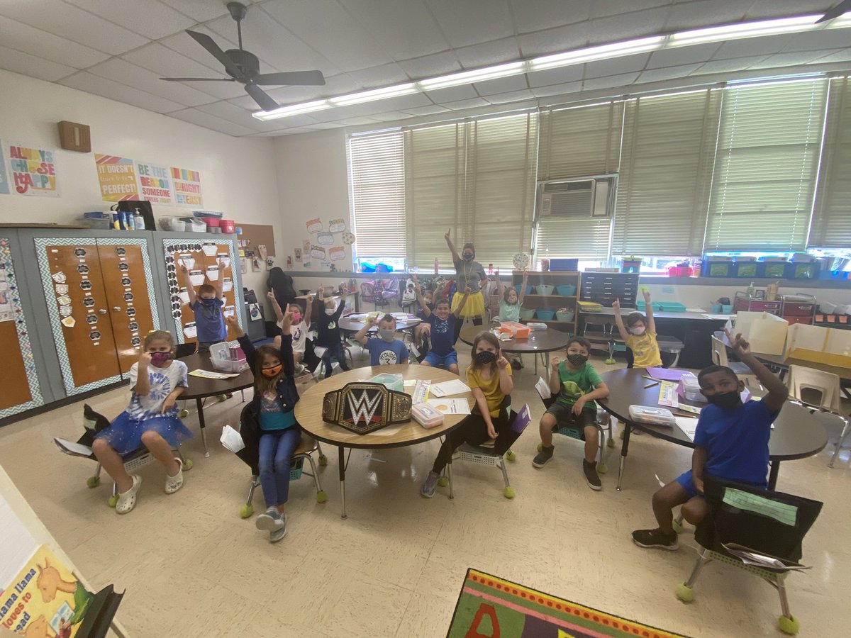 VLeeSpruill's tweet photo. @EOC_Champions Champion Spirit Belt goes to Mrs. Luchetta’s Class!  #ShareTheGood @CumberlandCoSch #GoChampions https://t.co/FzJSklYQ3o