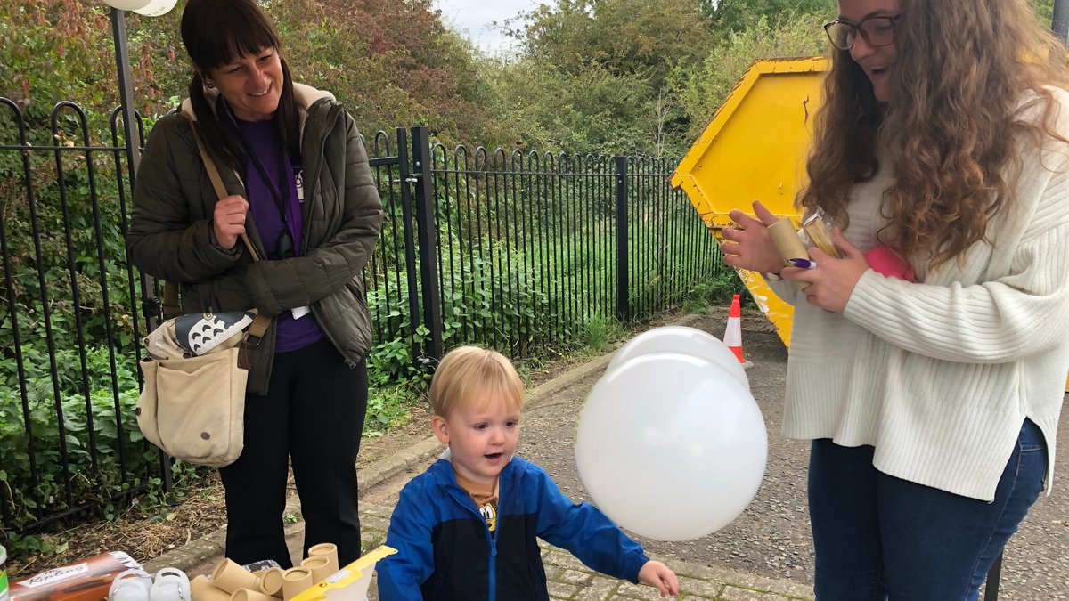 MuirGroupHA's tweet photo. Residents made the most of Muir support as they binned unwanted items at our 'Skip and Sustainment' event in #Ramsey 🤩👍
https://t.co/Q9epIs2gPV https://t.co/1dPUHnfbIM