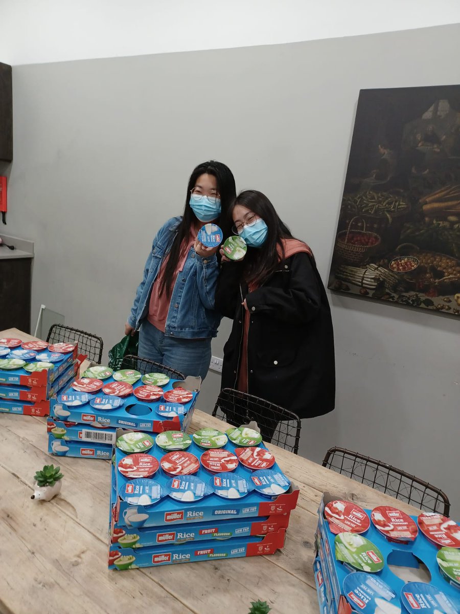 redverstower's tweet photo. New arrival of treats at Redvers Tower in #sheffield
Muller Rice pots courtesy of @diginbox
Feel free to take one when you are passing.

#mansionstudent #redverstower #sheffield #studentaccommodation #students #diginbox #mullerrice #feebie https://t.co/TRJbBJ6Uhr