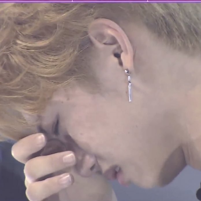 frekkiebok's tweet image. FELIX'S REACTION TO HIS ELIMINATION @?!$????