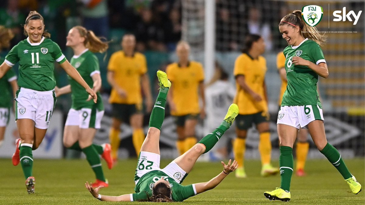 SkyIreland's tweet photo. 🥳 GIVEAWAY! 🥳 Win a pair of tickets to Thursday's sold out @FIFAWWC qualifier against Sweden in Tallaght Stadium!

To enter:
❤️ Like this tweet
🔄 RT this tweet
✅ Follow us
🗣️ Caption this pic 🤔😂 @LucyQuinn7

#SkyWNT | #COYGIG 
@FAIreland https://t.co/lViGTNyX4T