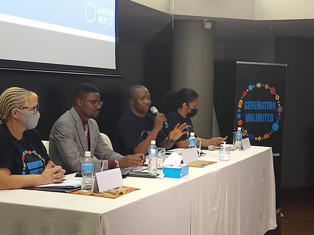 At Radisson Blu Hostel Arbedeen,Freetown👇👇

The Hon.Minister of Youth Affairs @ministerofyout1 launched the National Partnership Committee of the Generation Unlimited.
<a href="/SLMOYA1/">Ministry of Youth Affairs SL Official</a>
@ministerofyout1
forum.youthaffairs.gov.sl
generationunlimited.org