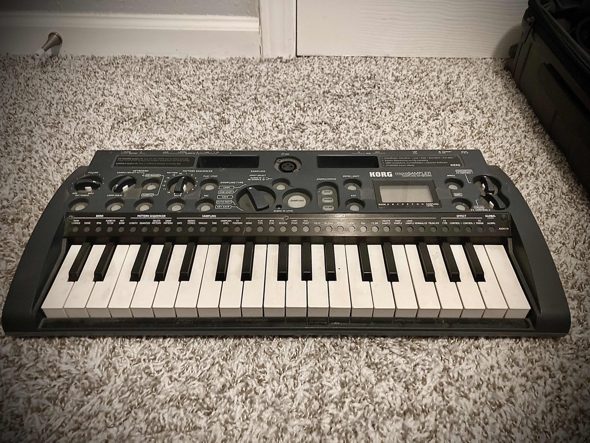eucalyption's tweet image. More gear to learn. 
#sampler #korg #microsampler #samples