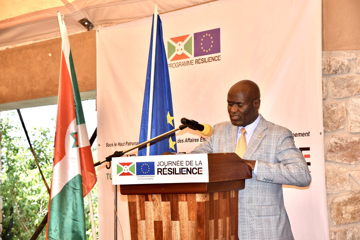 1/Atelier d’échanges sur le programme résilience soutenu par #UE et tenu sous le patronage du @maecd_burundi. Echanges entre les acteurs étatiques, ministères sectoriels &amp; gouverneurs et les partenaires de mise en œuvre pour renforcer les synergies entre les parties prenantes