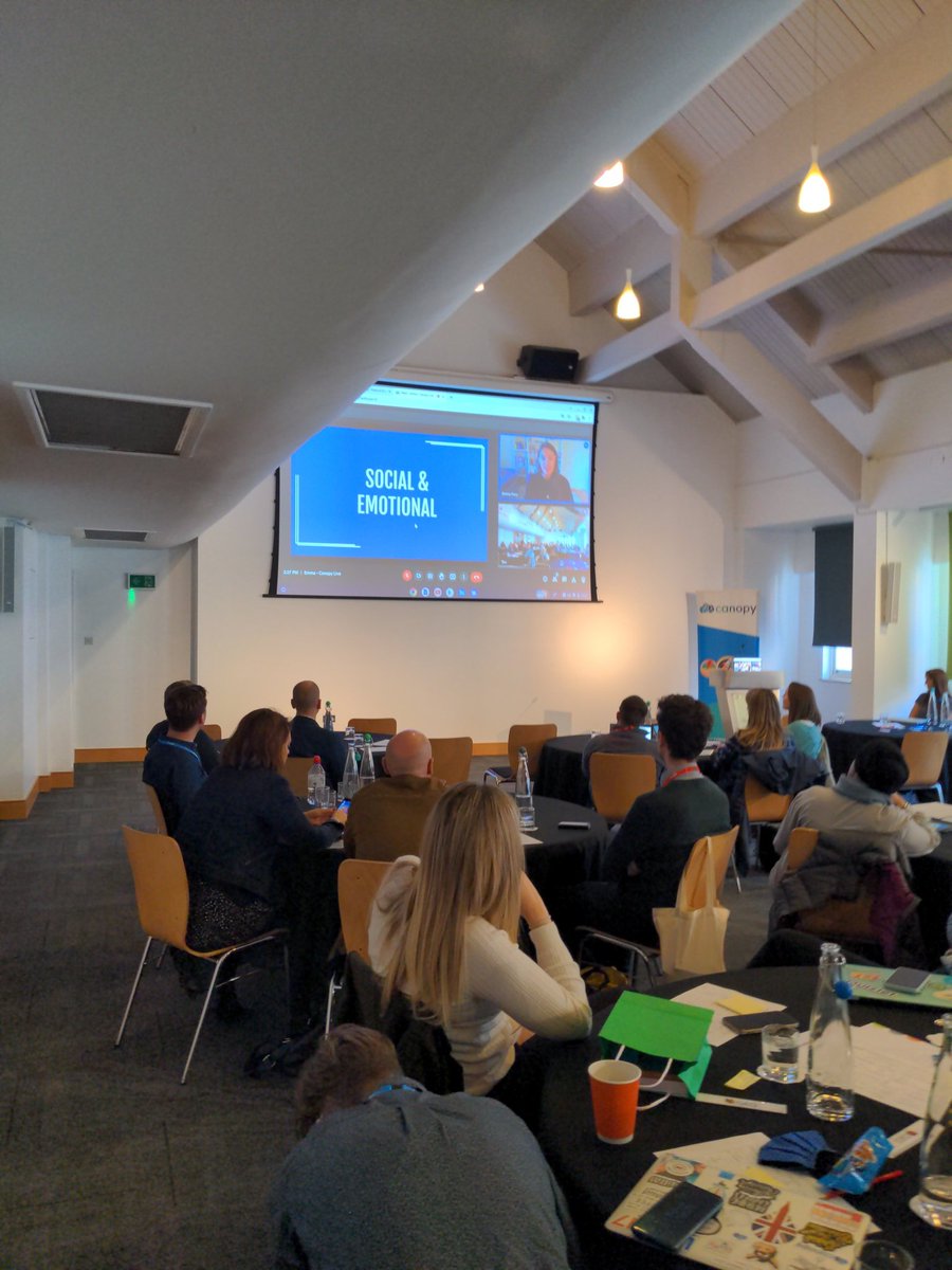 paulmfarrell's tweet image. The amazing @emmabpass presenting from Colorado to #CanopyLive @CanopyCIC