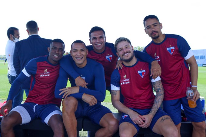 Equipe do Fortaleza está unida e confiante em mais uma vitória no Brasileirão. Foto:  Leonardo Moreira/FEC