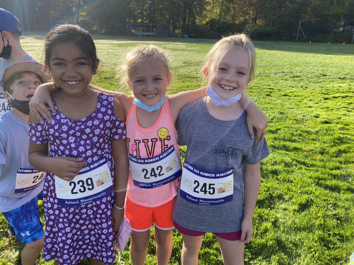 ms_natale24's tweet photo. Thank you @Mindess_PE ! Room 38 had the best time at the Mindess Marathon! https://t.co/hPpKoqsai8
