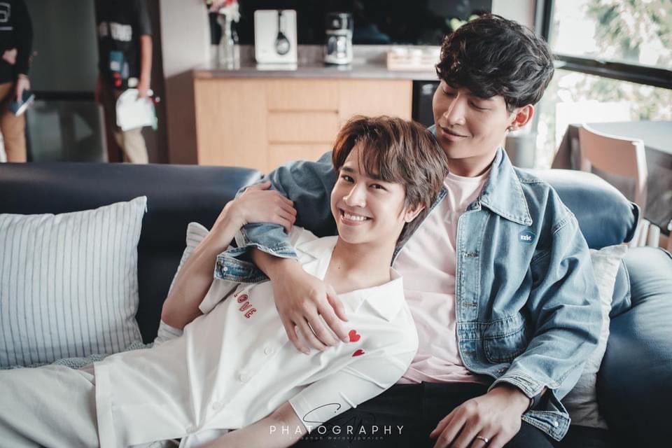 OhmFlukeNA's tweet photo. New beautiful photos from #CloseFriend 😻 Lots more at
🔗https://t.co/CchG4R5WDv
“ฝากผลงาน BTS & Key Visual
#Closefriendโคตรแฟน ตอน ช่วยทำว่ายังรัก ไว้ด้วยนะครับ
15 Feb 2021
#ViuThailand #viu #Closefriend #Boxmusic”
Please like/comment/share! #โอห์มฟลุ้ค #OhmFluke https://t.co/PEx1WAc0Nh