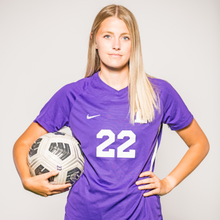 LinfieldWSoccer's tweet photo. “I love how intense the game is, and it takes me out of my comfort zone.”

Meet senior defender Ashley Guldager in our latest Wildcat Spotlight! https://t.co/6w92VjGZQe

#RollCats | #CatsInCleats https://t.co/2oZRkQQWeI