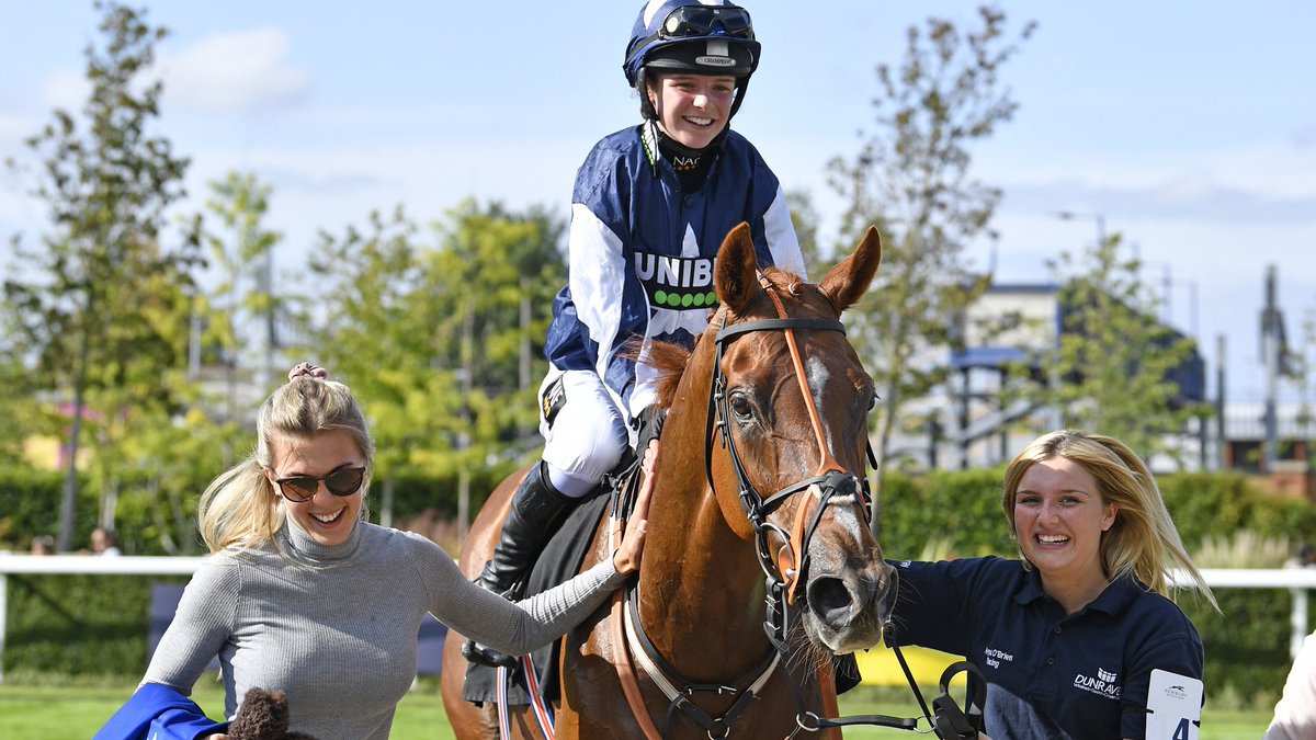 FOBRacing's tweet image. Studies have shown that you’ll sleep much better if you vote for @fernobrien_ in @NewburyRacing’s ‘Moment of the season’ poll

Don’t risk it, #VoteFOB right now 

newburyracecourse.co.uk/newburys-flat-…