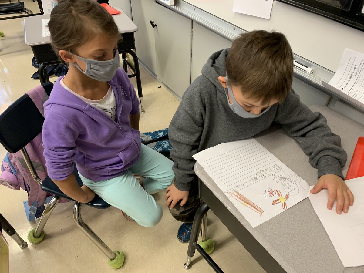 MrsArnote's tweet photo. @ProcterLions firsties sharing their writing with friends #isdfirst #isdstrong https://t.co/q8aUfu9lWu