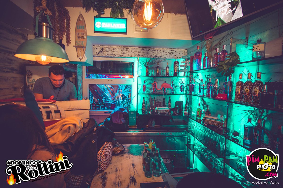 onefm_es's tweet photo. Y la noche del #Viernes no pueden acabar mejor porque vuelven nuestras #InSessions.😎

¡A las 00h conectamos con DJ Peligro y La Teja para bailar juntos hasta las 4 de la mañana!🔥 https://t.co/VHqfbh0WfD