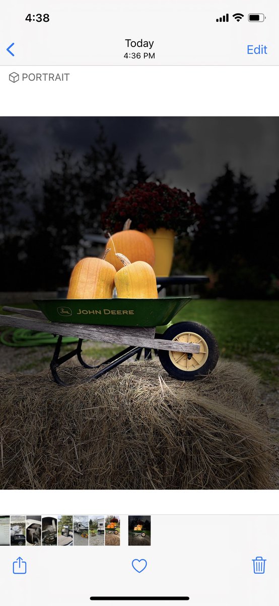 DecosteTerry's tweet photo. @JohnDeere #johndeere  wishing all a great weekend https://t.co/wmTi1gdai4